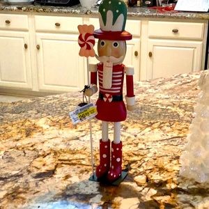 Debi Lilly tabletop nutcracker-brand new